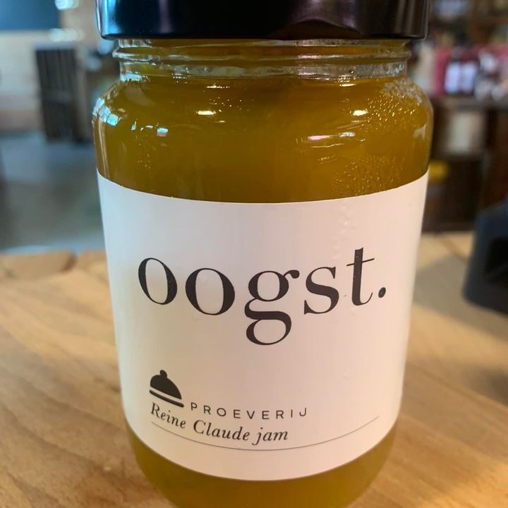 Nieuwe jam…. Ehhh, fruit-spread 🤩!Want eigenlijk mag dit geen jam genoemd worden, er zit immers té weinig suiker in. En dat vinden wij helemaal niet erg, integendeel… juist goed! Want daardoor proef je juist de heerlijke verse vruchten in deze spread. Heel blij en dankbaar voor de fijne samenwerking met #oogst